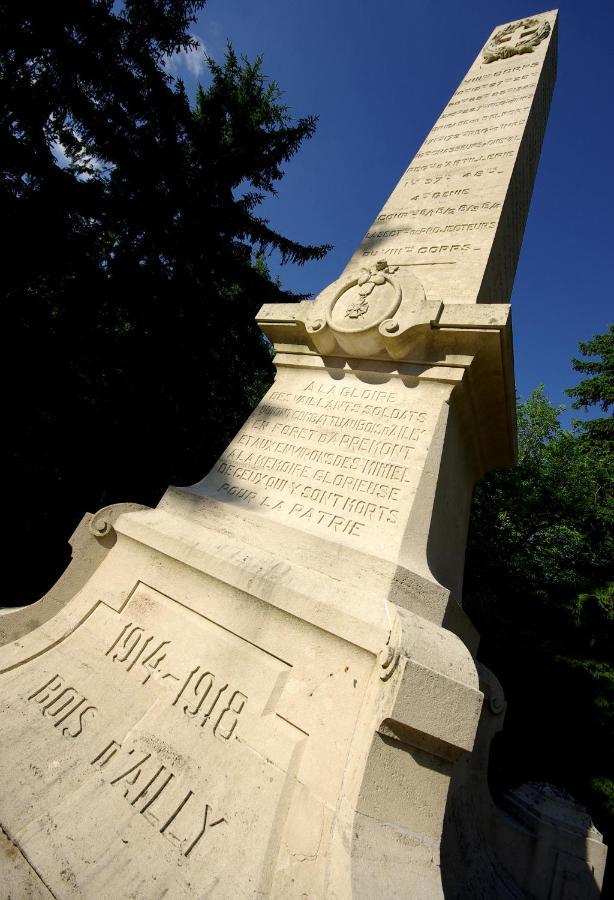 Montfaucon-d'Argonne Arara B&B 외부 사진