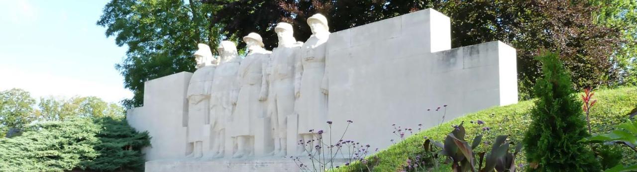 Montfaucon-d'Argonne Arara B&B 외부 사진