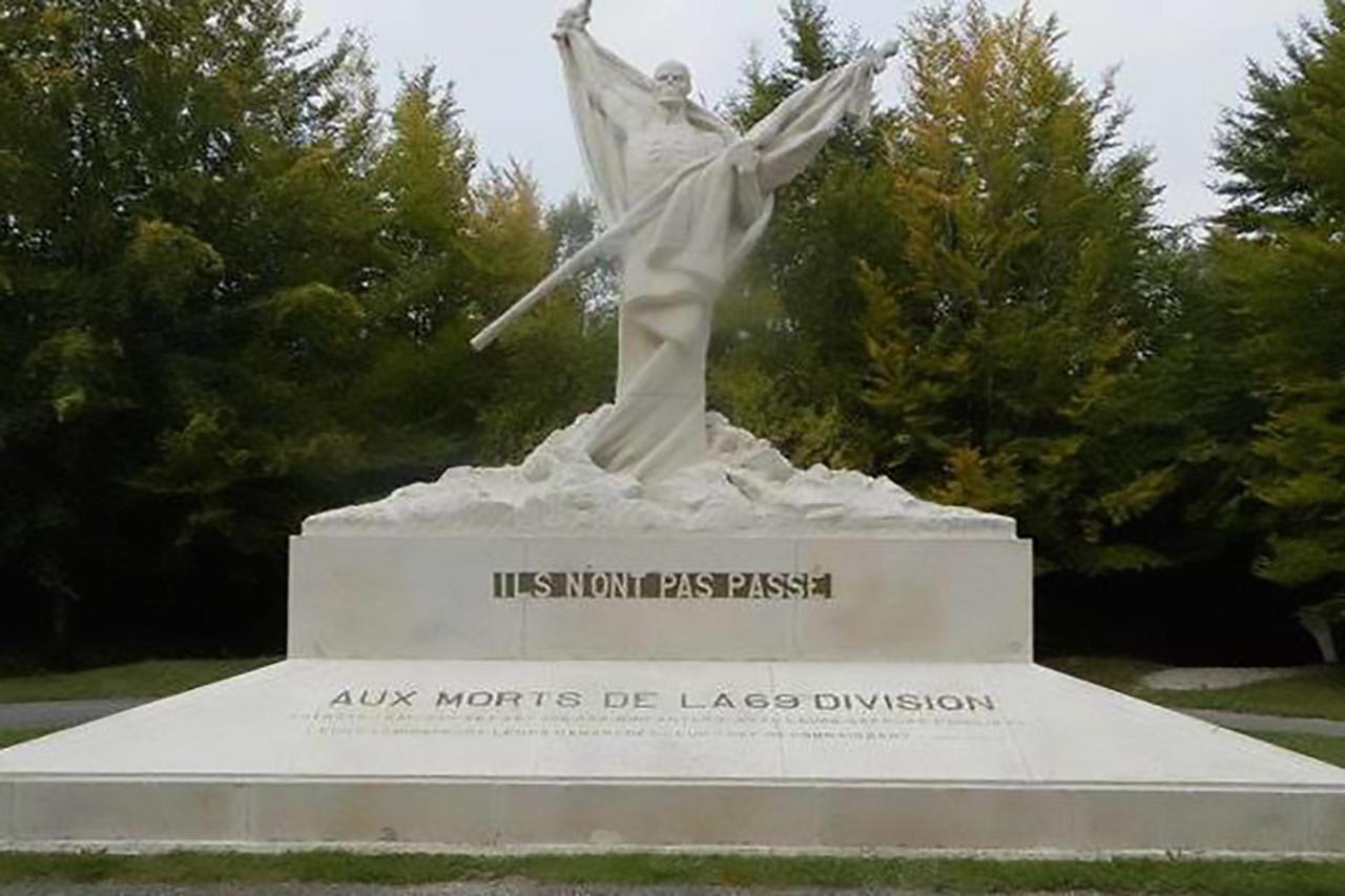 Montfaucon-d'Argonne Arara B&B 외부 사진